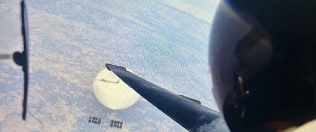 Das Selfie des U-2-Piloten: Ballon in Sicht.