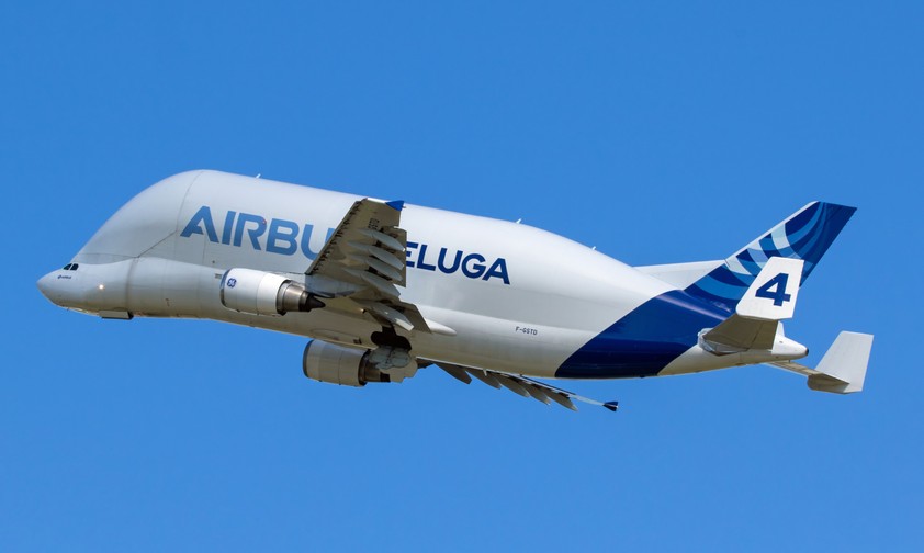 Der Airbus Beluga im Flug. Fünf Stück davon hat Airbus gebaut.