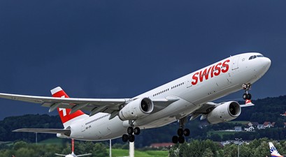Airbus A330 von Swiss: Der Lufthansa-Tochter mangelt es an Cockpitpersonal.