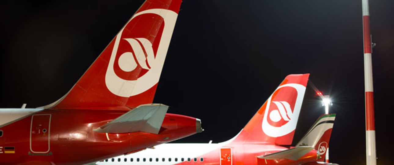 Geparkte Flieger von Air Berlin: Viele warten auf Geld.