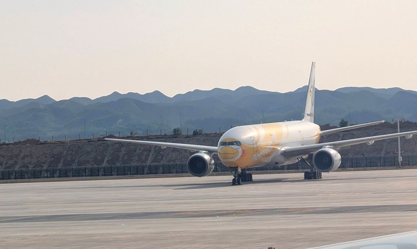 boeing 777 nok scoot iran