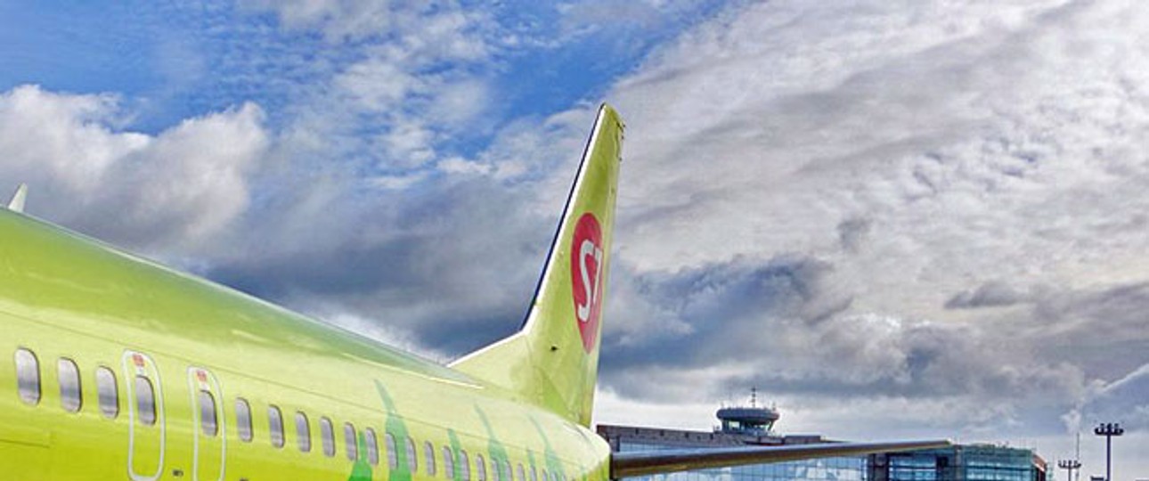Flieger von S7 Airlines: Bald fliegt die Fluglinie auch mit Embraers.