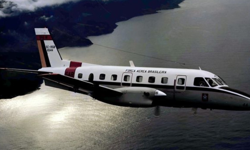 Eine EMB 110 Bandeirante der brasilianischen Luftwaffe, die das Modell seit Februar 1973 betreibt.