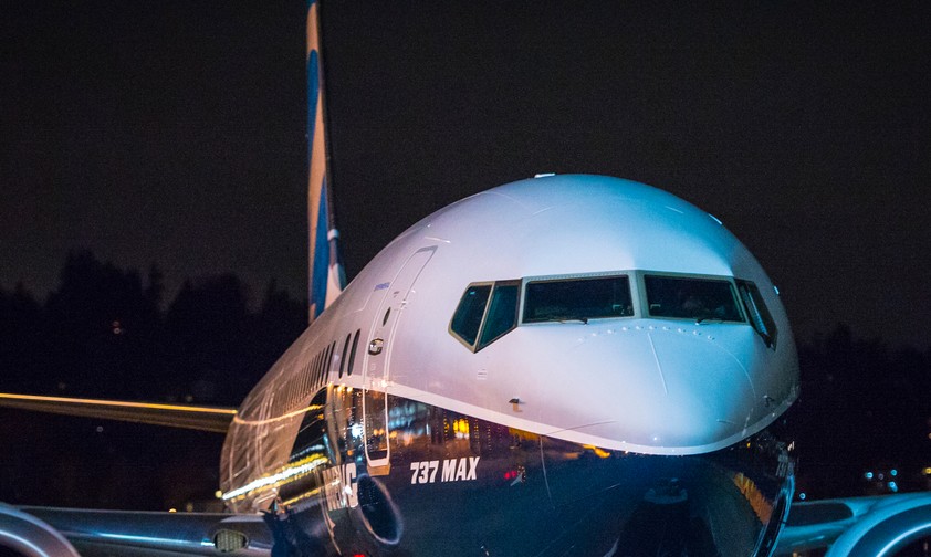 Boeing 737 Max 9: Die Cockpittür öffnet sich bei Druckabfall automatisch.