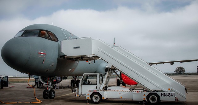 flugbereitschaft vorne airbus a321 lr deutschland