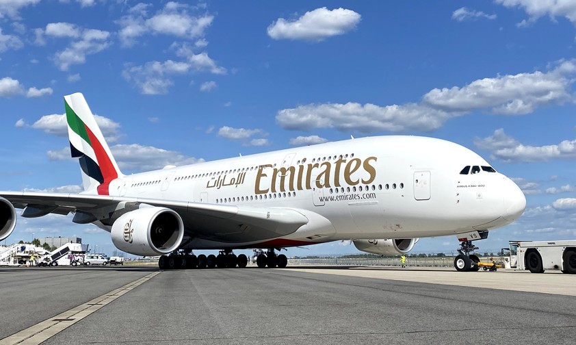 Emirates verpasst vielen weiteren Airbus A380 und Boeing 777 neue Kabine