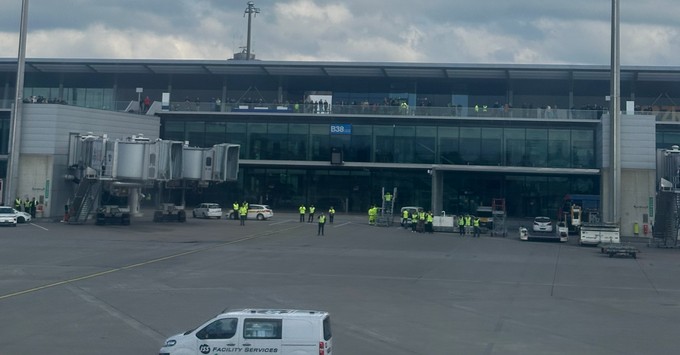 Gebührender Abschied in Zürich. (Bild: aeroTELEGRAPH)