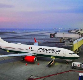 Eine Boeing 737-800 von Mexicana: Die Airline wird alle von staatlichen Geldern abhängig sein.