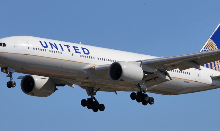 Boeing 777 von United: Umleitung wegen Pöbel-Passagier.