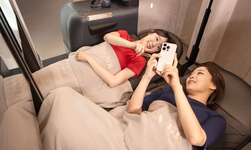 Korean Air hat die neue Business-Class in der Boeing 787-10 vorgestellt. Die neuen Suiten bieten teilweise auch die Honeymoon-Funktion.