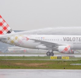 Airbus A319 von Volotea beim Start der Werksshuttle-Flüge für Airbus im Jahr 2019: Derzeit glücklich mit einer Ceo-Flotte.