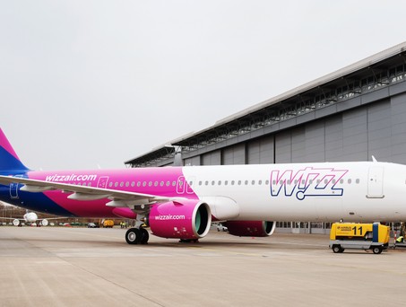 Jet von Wizz Air: Erneut Ärger um Einsatzzeiten im Cockpit.