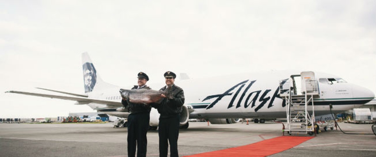 Auch ungewöhnliche Passagiere: Boeing 737-400 Combi von Alaska Airlines.