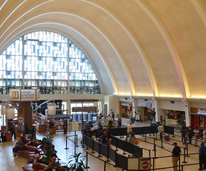 So sah es bisher im New Orleans International Airport aus: Amerikanische Klassik.