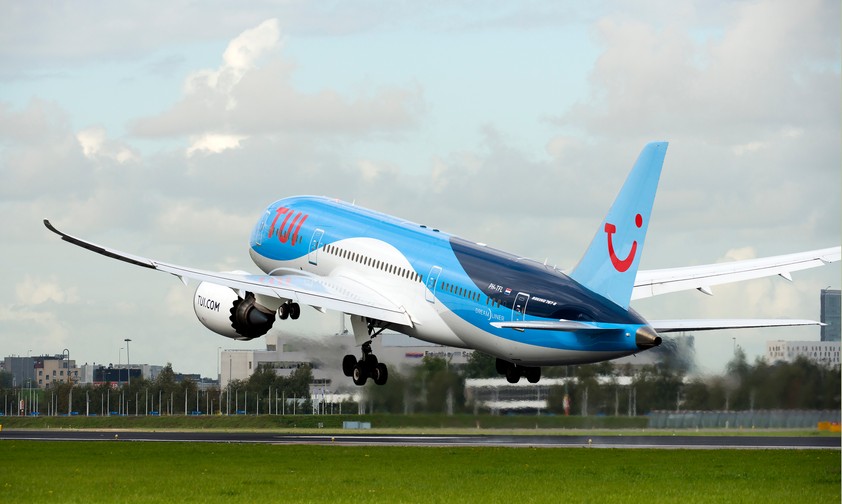 boeing 787 8 ph tfl