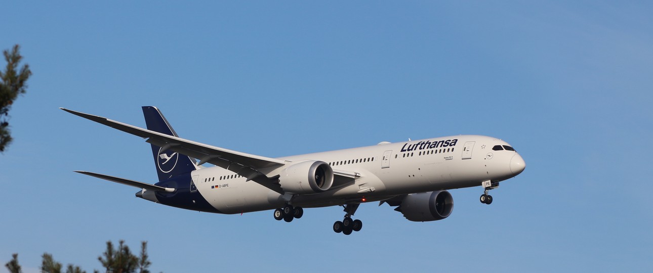 Boeing 787-9 von Lufthansa: Die Airline setzt auf weitere White Tails.