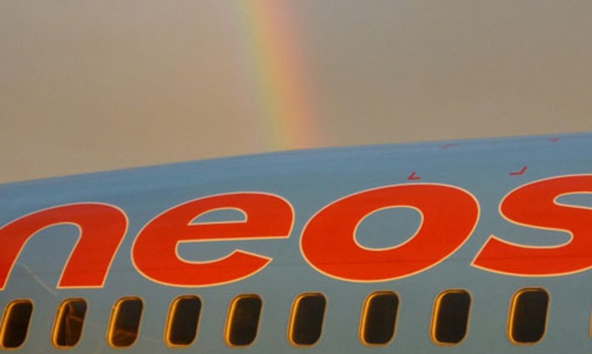 Flieger von Neos: Das Logo prangt bald auf Dreamlinern.