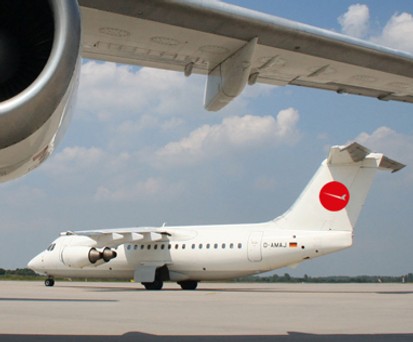 Fotomontage des neuen Auftritts: So werden die WDL-Flieger in etwa daherkommen.