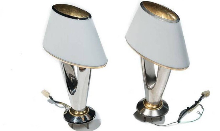 Ästhetische Motive oder vielleicht eher Nostalgie? Für die Lampen aus der Business Class zahlte jemand etwas mehr als 2200 Euro.