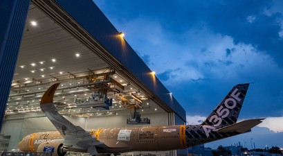 A350F MSN700 - roll out by night AI-PHO-0108-36-A350F MSN700 - roll out (by night)010