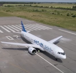 Irkut MS-21 bei Tests: Warten ist angesagt.