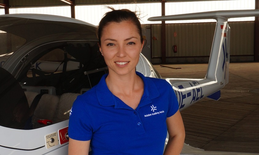 Ines Ebner, Sales Consultant bei Aviation Academy Austria