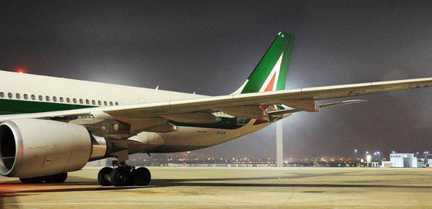 Flieger von Alitalia: Gehört die Airline bald Etihad?
