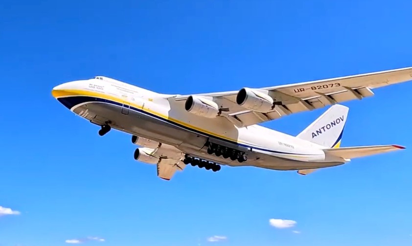 anontov an 124 ur 82073 antonov airlines