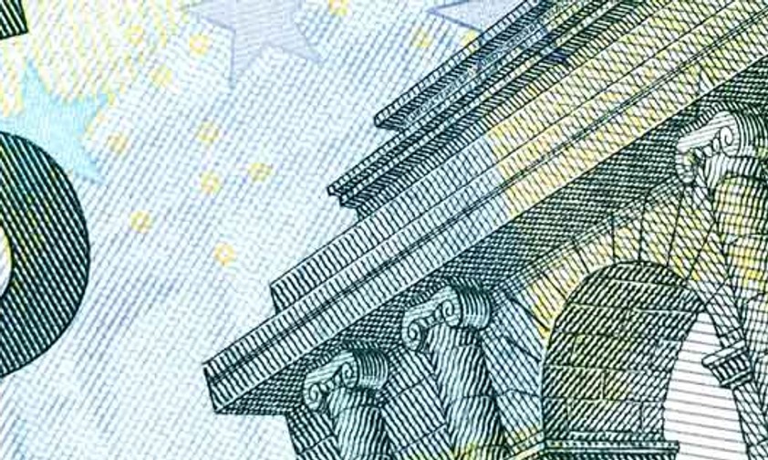 Detail eines Euro-Scheines: Barzahlung von Tickets wird wieder möglich.