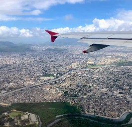 Flieger von Avianca über Rio de Janeiro: Die Fluggesellschaft schrumpft in Brasilien.