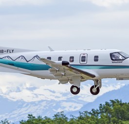 Pilatus schickt zeigt einen PC-12 auf der Ebace. In einer soliden Ausstattung kostet der Flieger 6,5 Millionen Dollar.
