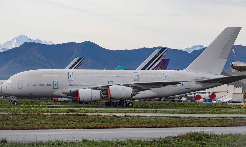 Der Airbus A380 mit dem Kennzeichen 9H-MIP: Steht inzwischen in Dresden. (Bild: Mike Burdett)