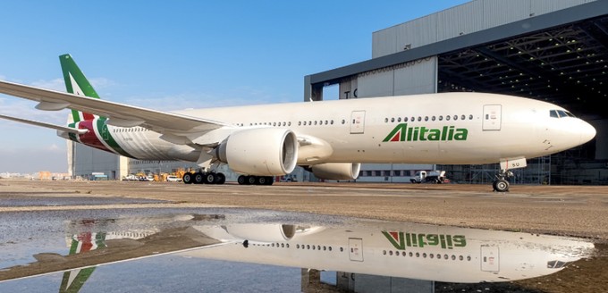 Die wirtschaftlichen Probleme spitzen sich jedoch zu und so ging Alitalia im Mai 2017 in die Insolvenz.