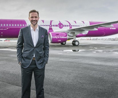 Wow-Air-Chef Skúli Mogensen: Der Manager will sich im Sommer entscheiden.
