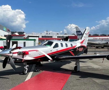 Eine Daher TBM 960.