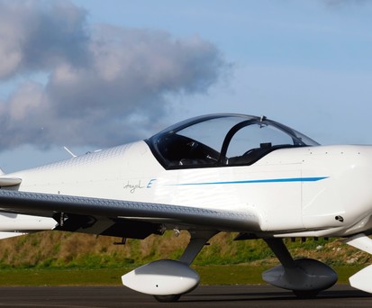 Integral E von Aura Aero: Die Integral gibt es auch mit Kolbenmotor.