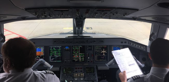 Der Mini-Flug ist auch für die Piloten ein Ereignis.