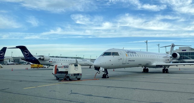 lufthansa cityline crj 900