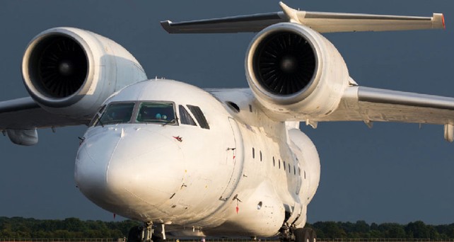 An-74 von Constanta Airlines: Das erste von zwei geplanten Flugzeugen ist im Einsatz. 