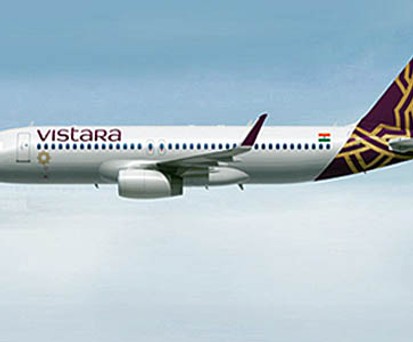 Airbus A320 in den Farben von Vistara: Luxus über den Wolken.