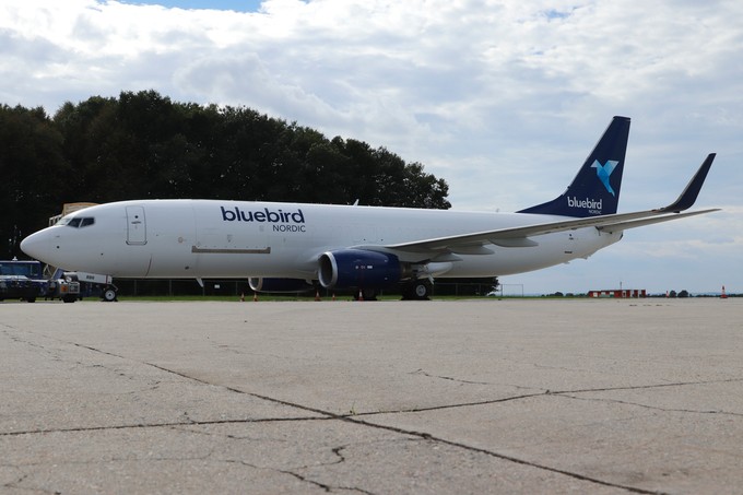 ... aber auch Maschinen von kleineren Cargoairlines wie der isländischen Bluebird Nordic sind zu sehen.