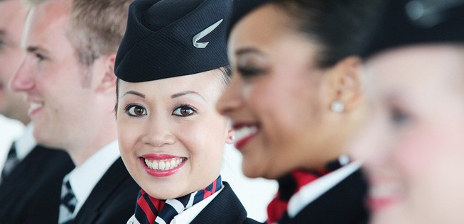Flugbegleiter von British Airways: Wer nach 2010 eingestiegen ist, verdient wenig.