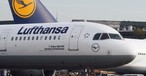 Die D-AIRH von Lufthansa: 1993 erstmals geflogen, 1994 ausgeliefert, hier zu sehen 2005, und 2026 immer noch Teil der Flotte.