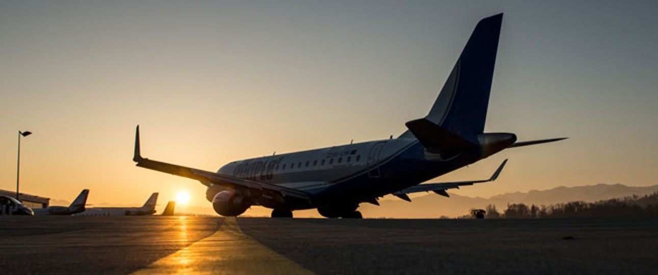 Embraer E170 von: