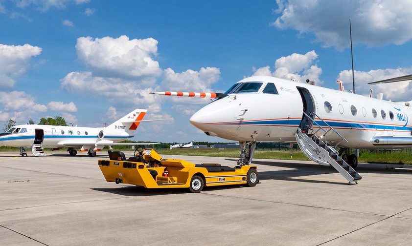 Forschungsflieger Falcon (links) und Halo: Forschungsflüge über Europa und Nordamerika.
