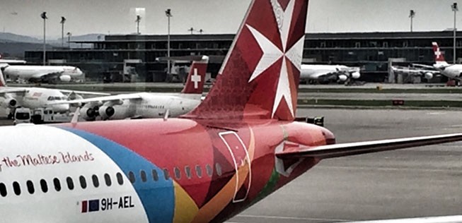 Crewabzeichen von Air Malta: Die Airline rückt nah zu Alitalia.