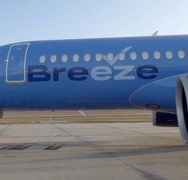 A220 von Breeze: Die Airline setzt auf Linienflügen ganz auf die Airbus-Regionaljets.