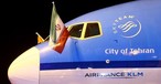 Archivbild des Erstfluges nach Teheran: KLM hat sogar extra eine Boeing 777 umbenannt.