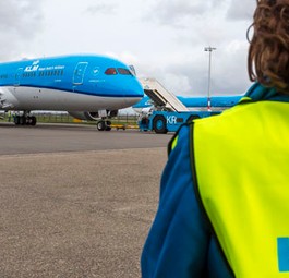 Warum KLM ein Flugzeug «Sonnenblume» tauft