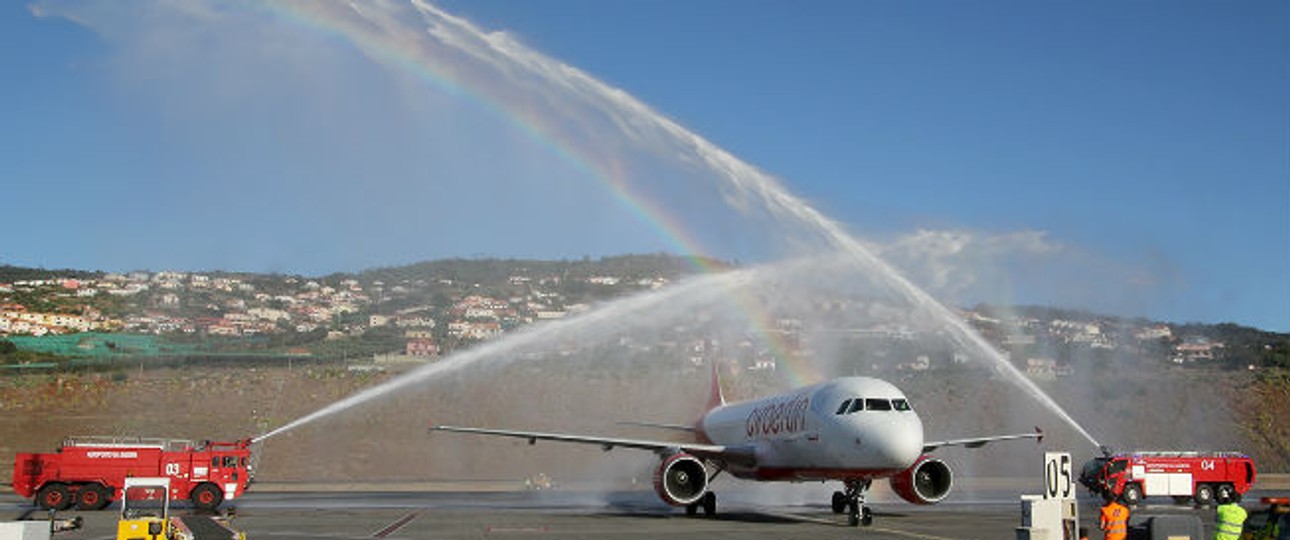 D-ABFC bei der Begrüßung in Funchal: Für Eurowings unterwegs.